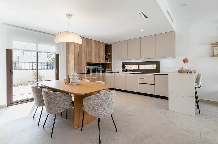 Vrijstaande woning in Algorfa