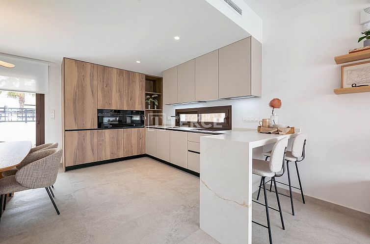Vrijstaande woning in Algorfa