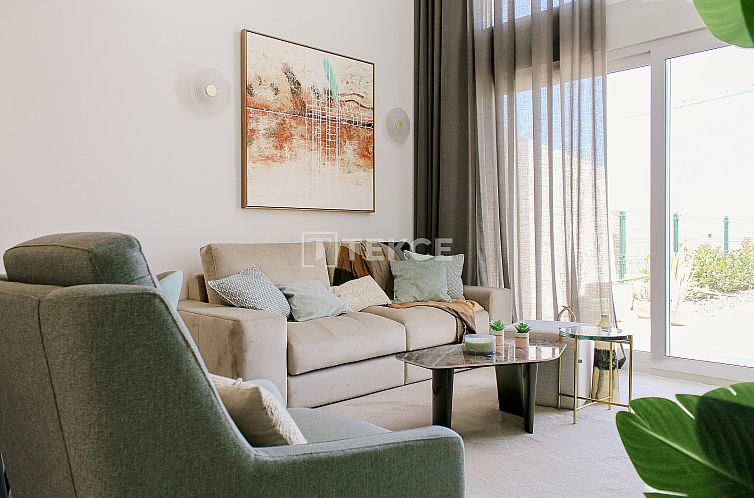 Vrijstaande woning in Algorfa