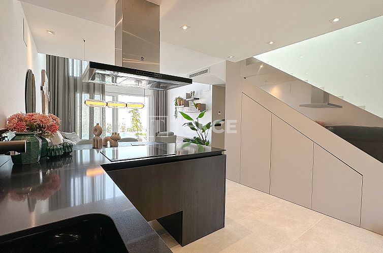 Vrijstaande woning in Algorfa