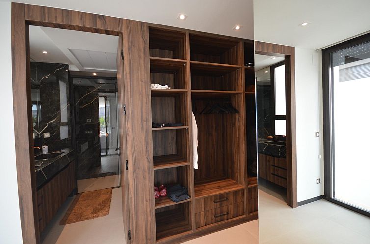 Vrijstaande woning in Algorfa