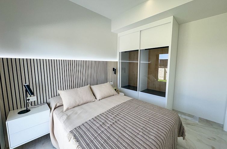 Vrijstaande woning in Algorfa