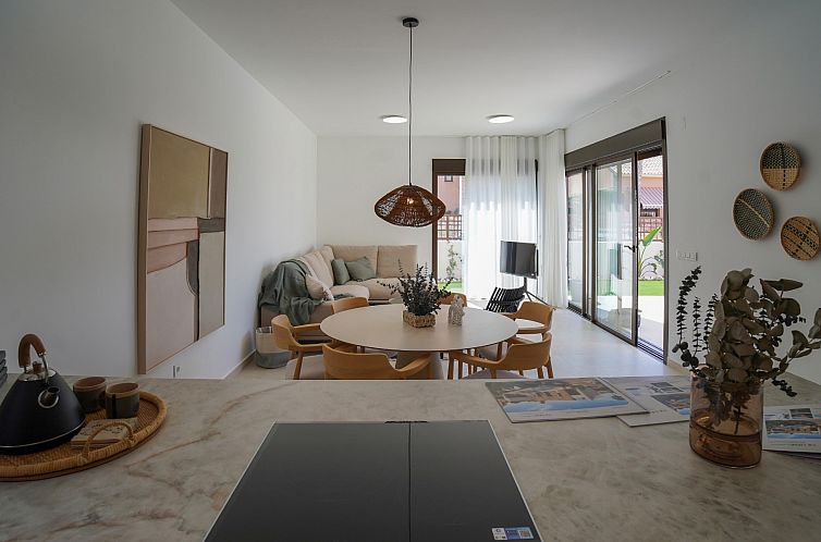 Vrijstaande woning in Algorfa