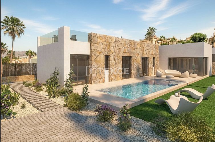 Vrijstaande woning in Algorfa