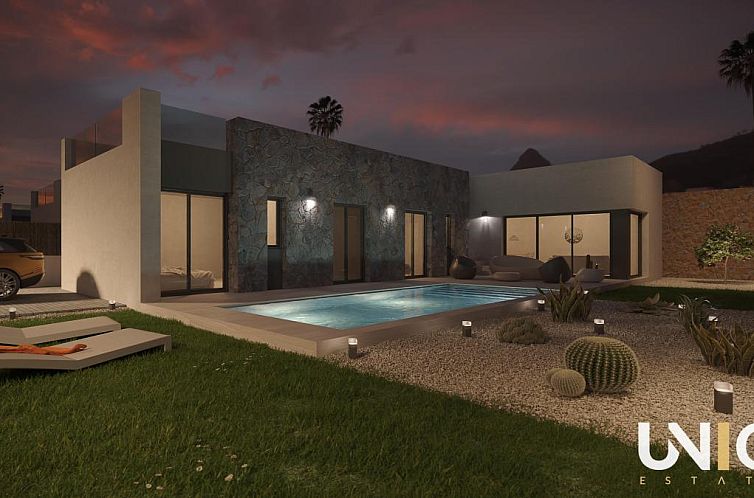 Vrijstaande woning in Algorfa