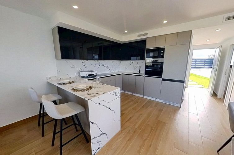 Geschakelde woning in Algorfa