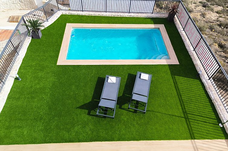 Vrijstaande woning in Algorfa