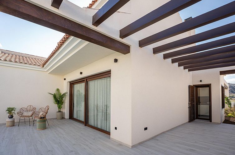 Vrijstaande woning in Algorfa