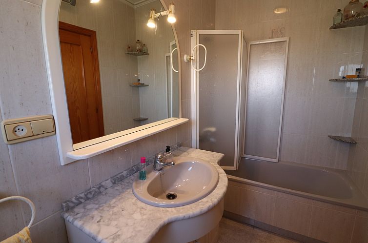 Geschakelde woning in Algorfa