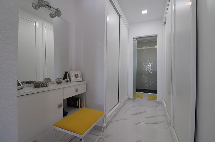 Geschakelde woning in Algorfa
