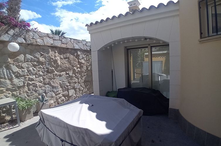 Geschakelde woning in Algorfa