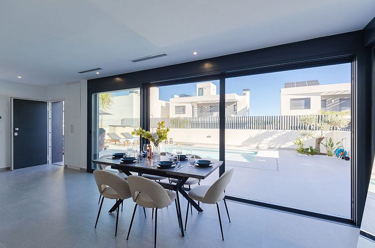 Geschakelde woning in Algorfa