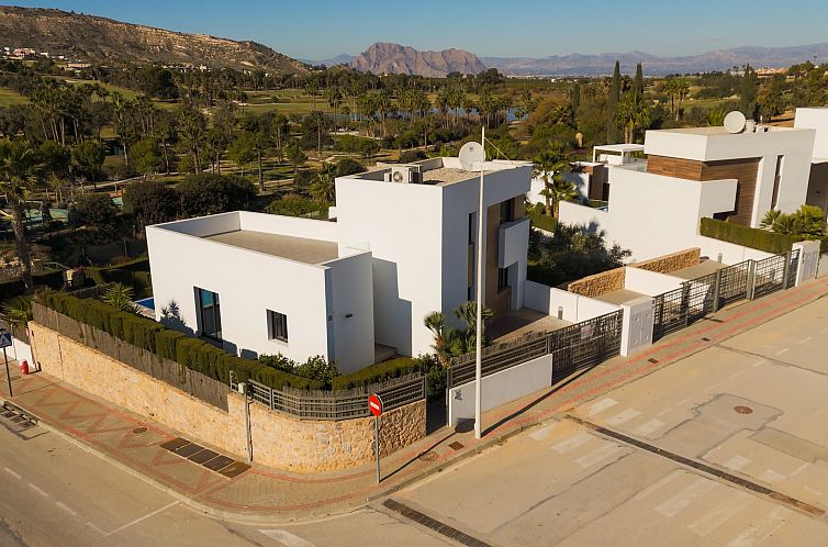 Unterkunft 14923371 - Ferienhaus Costa blanca - Geschakelde woning in Algorfa