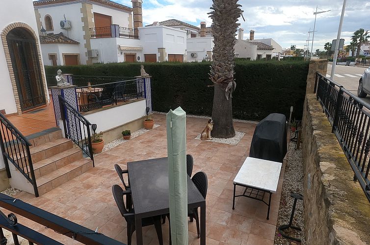 Geschakelde woning in Algorfa