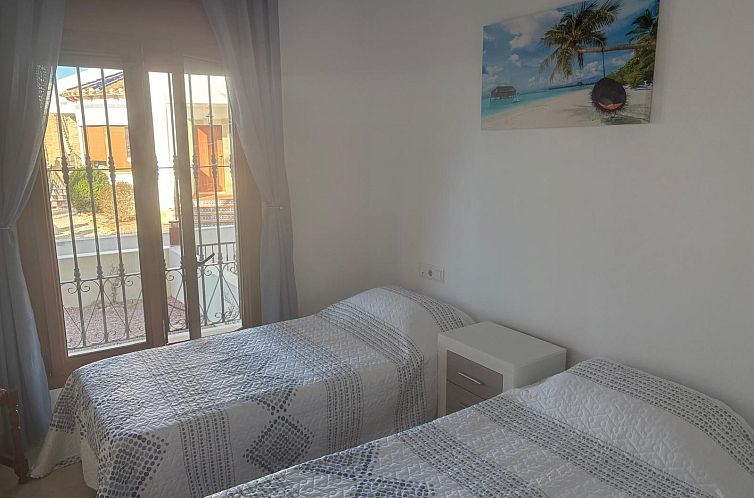 Geschakelde woning in Algorfa