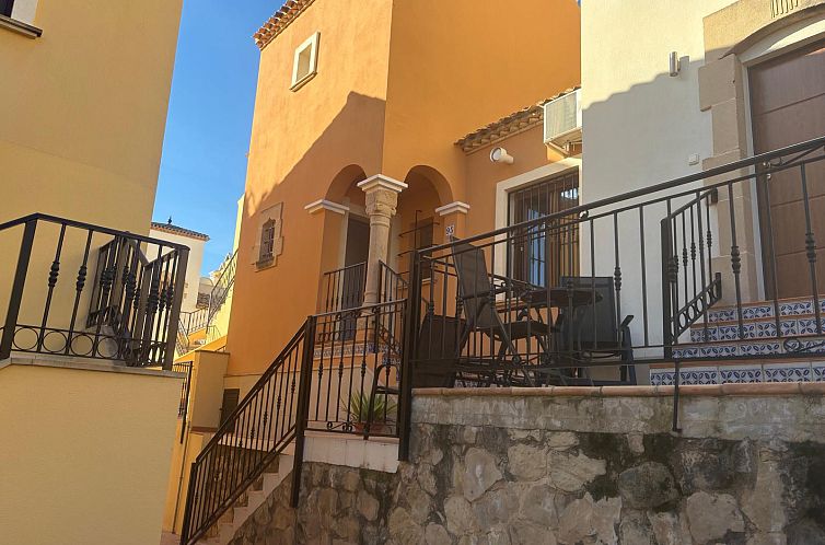 Geschakelde woning in Algorfa