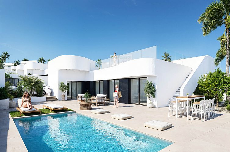 Vrijstaande woning in Algorfa