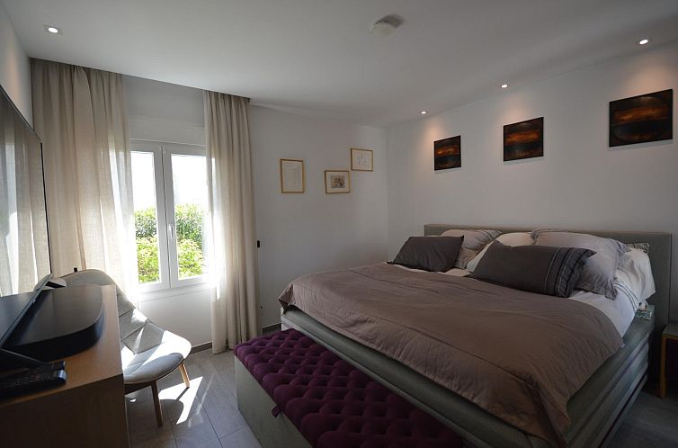Vrijstaande woning in Algorfa