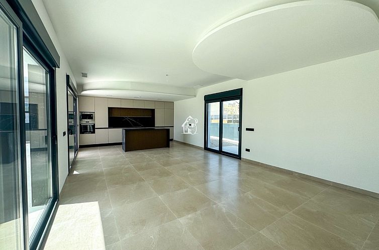 Vrijstaande woning in Algorfa