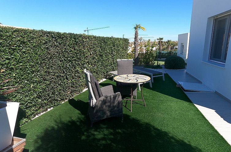 Geschakelde woning in Algorfa