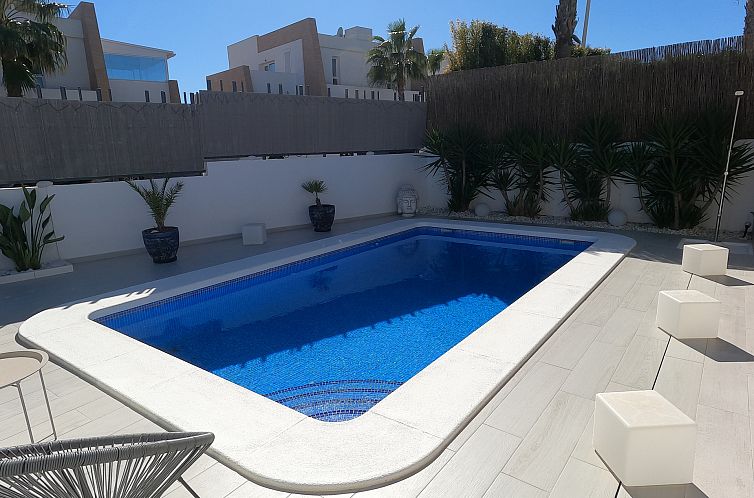 Geschakelde woning in Algorfa