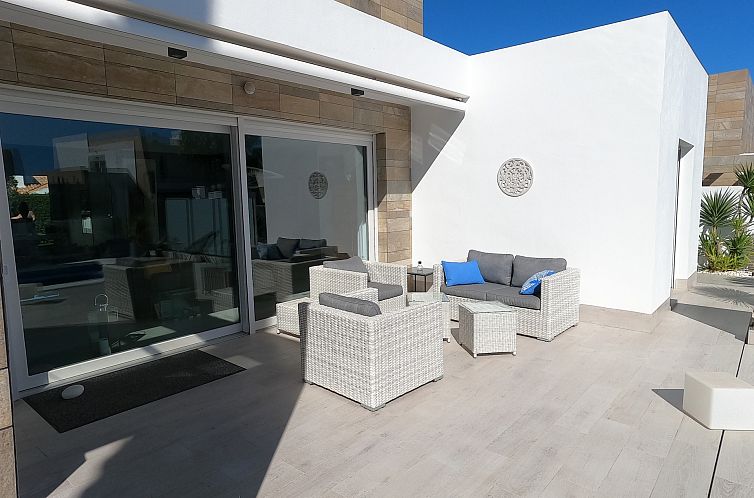 Geschakelde woning in Algorfa