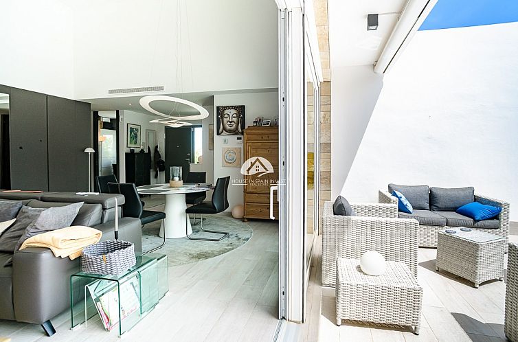 Vrijstaande woning in Algorfa