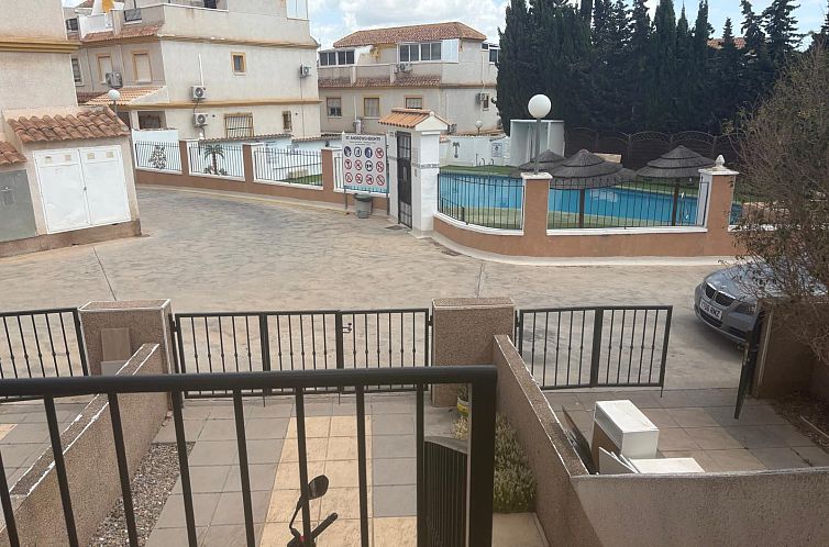 Geschakelde woning in Algorfa