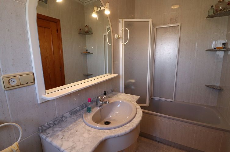 Chalet in Algorfa