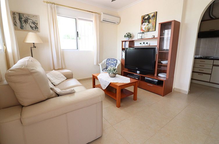 Chalet in Algorfa