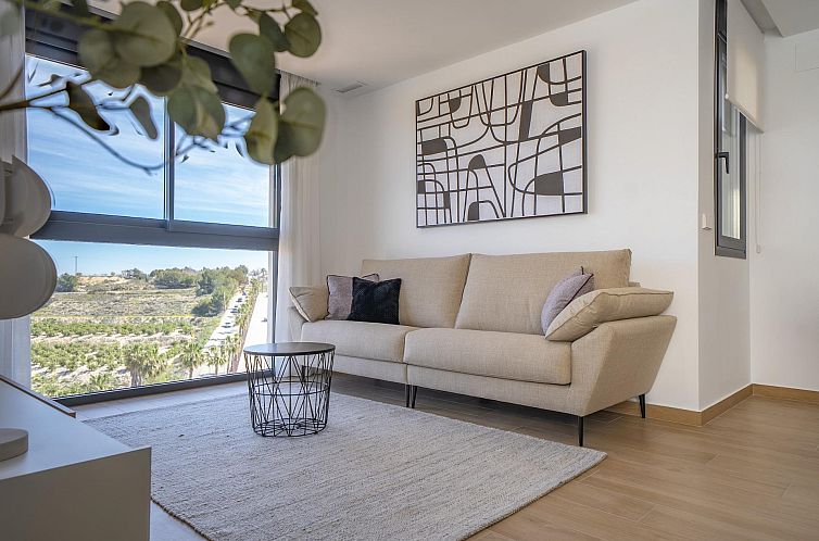 Vrijstaande woning in Algorfa