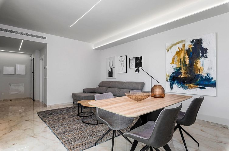 Vrijstaande woning in Algorfa