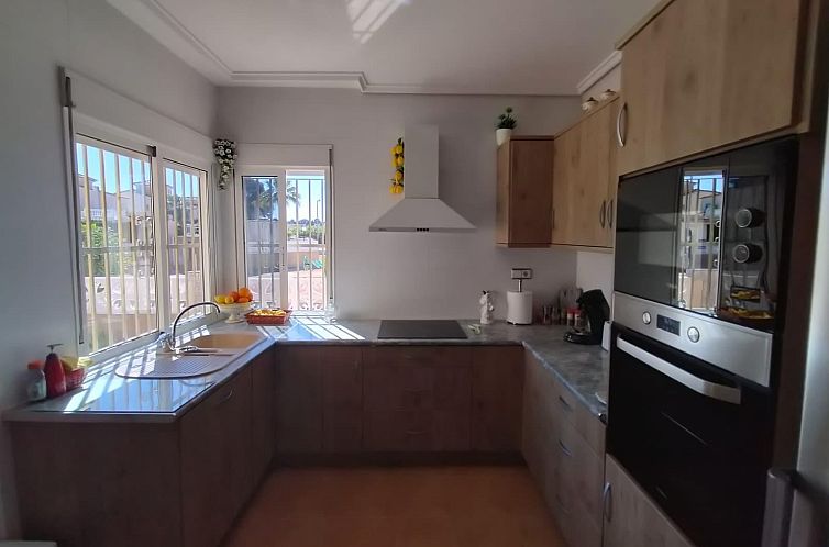 Chalet in Algorfa