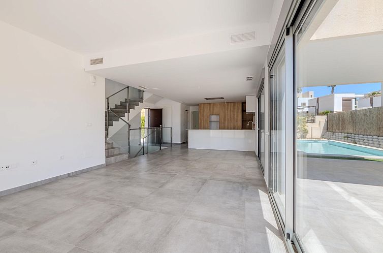 Vrijstaande woning in Algorfa