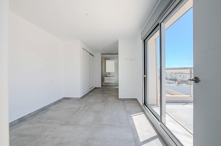 Vrijstaande woning in Algorfa