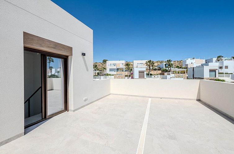 Vrijstaande woning in Algorfa