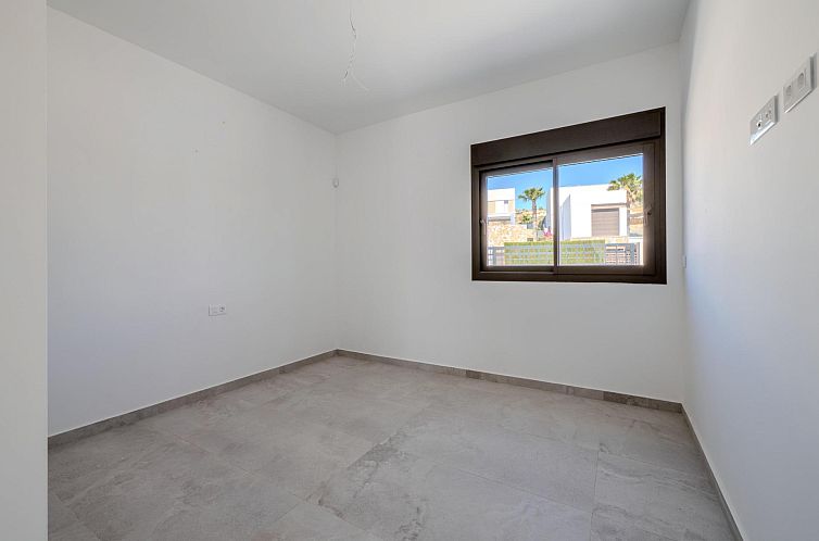 Vrijstaande woning in Algorfa