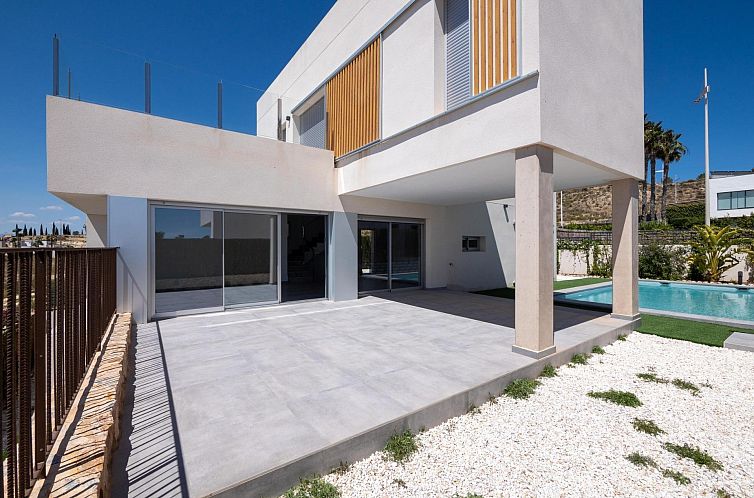 Vrijstaande woning in Algorfa
