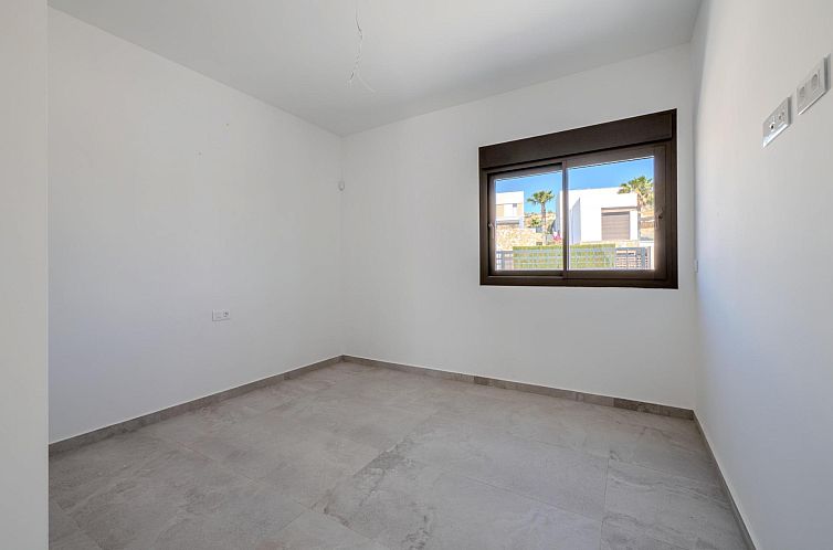 Vrijstaande woning in Algorfa