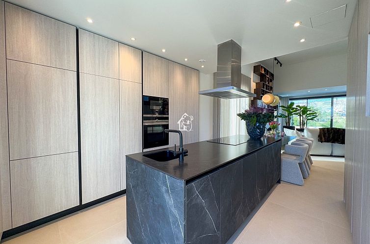 Vrijstaande woning in Algorfa