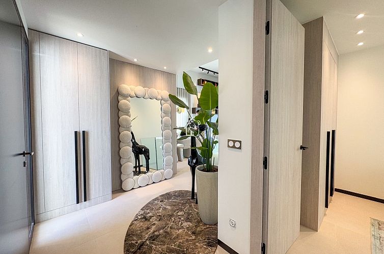 Vrijstaande woning in Algorfa