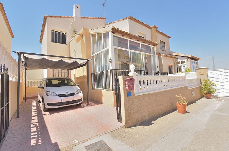 Vrijstaande woning in Algorfa
