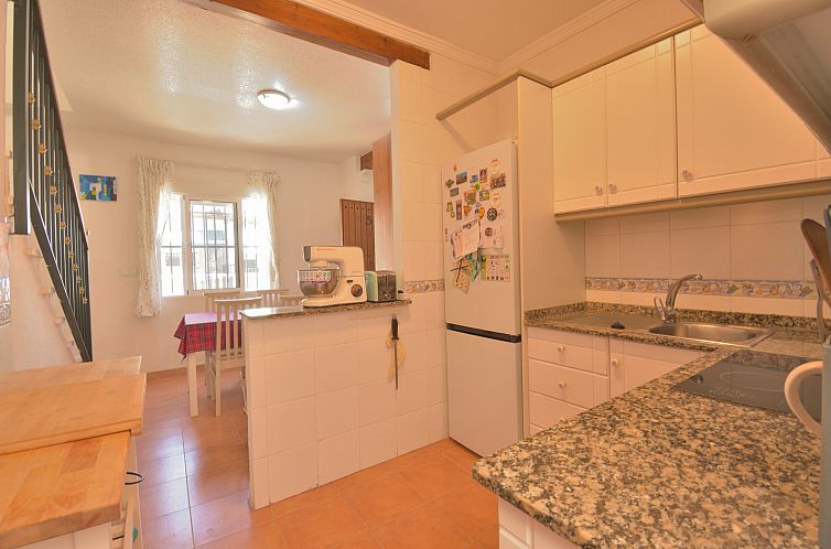 Vrijstaande woning in Algorfa