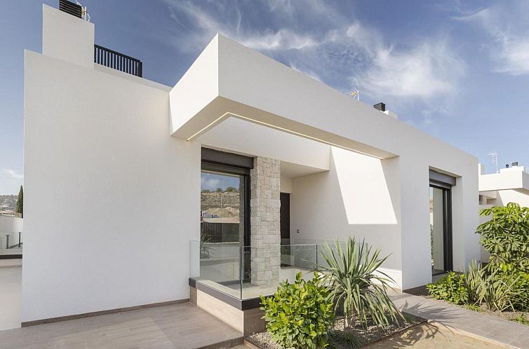 Vrijstaande woning in Algorfa