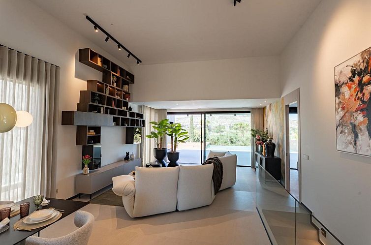 Vrijstaande woning in Algorfa