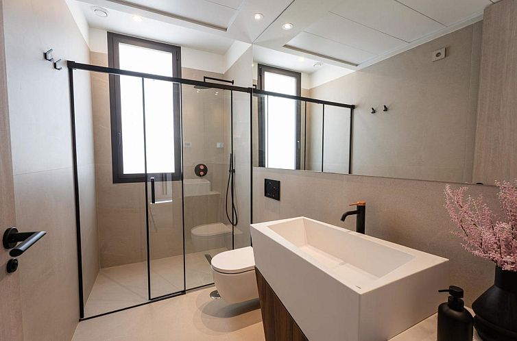 Vrijstaande woning in Algorfa