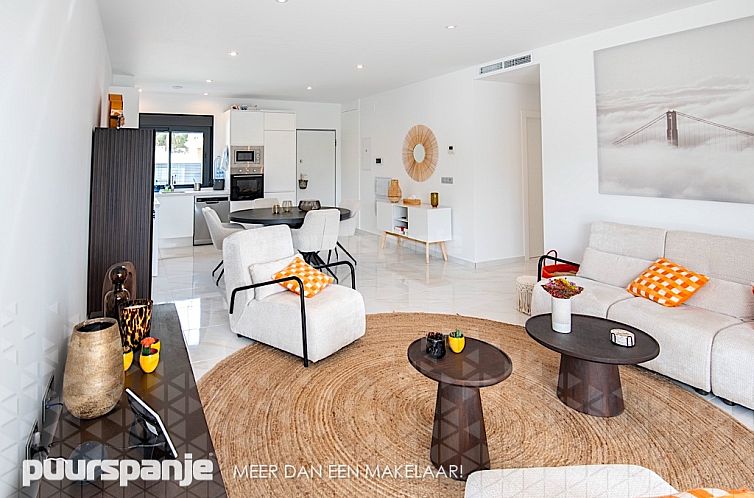 Vrijstaande woning in Pinar de Campoverde