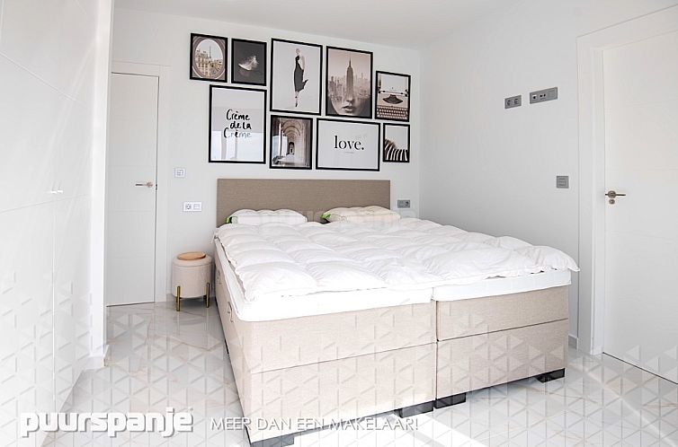 Vrijstaande woning in Pinar de Campoverde