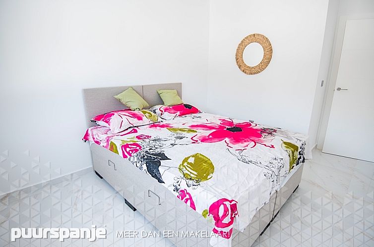 Vrijstaande woning in Pinar de Campoverde