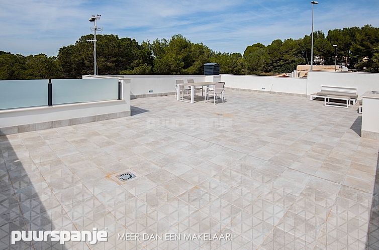 Vrijstaande woning in Pinar de Campoverde